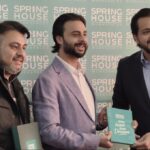 Screenshot_2025-12-19-19-02-46-119_com.miui.mediaviewer-edit